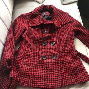 Forever 21 hounds tooth red black coat jacket
